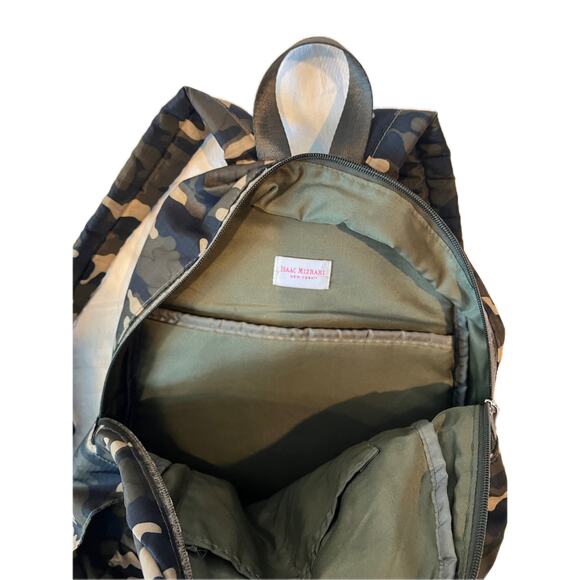 Isaac Mizrahi New York Camo Backpack. 26L - Picture 3 of 3